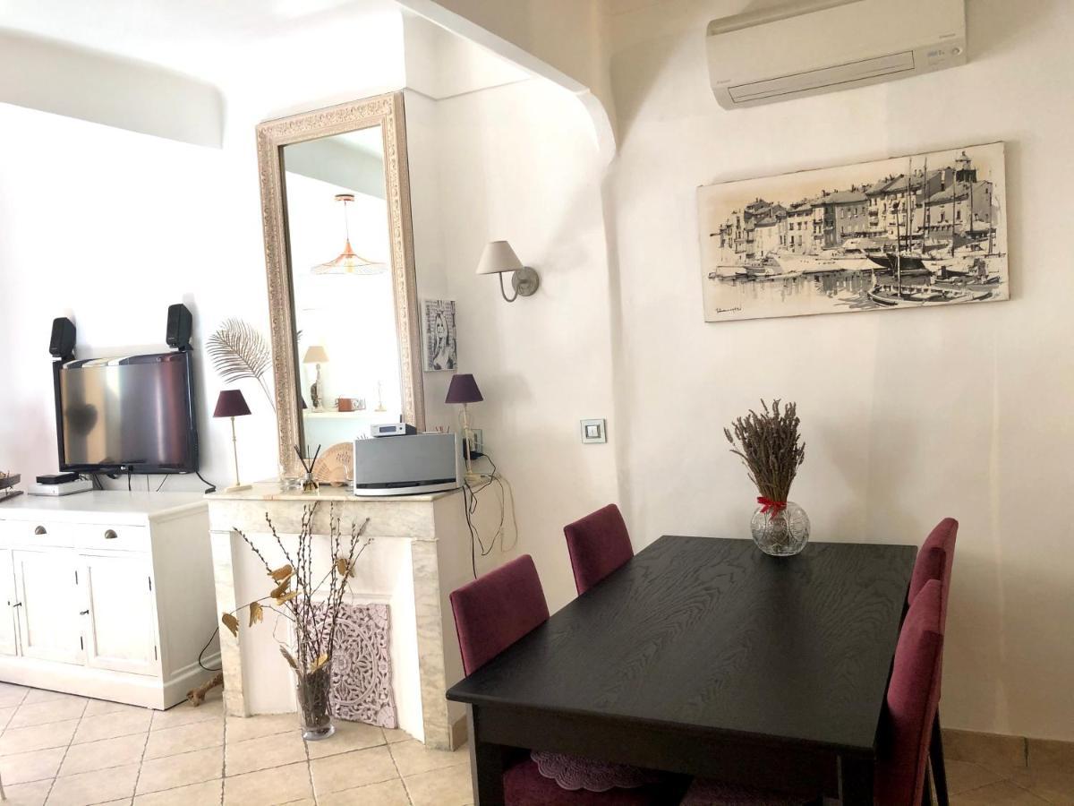 Appartement De Charme Au Coeur De 圣特罗佩 外观 照片